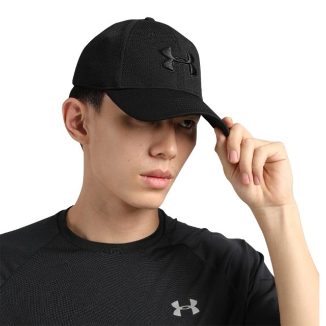 언더아머 블리칭 3.0 볼캡 남자 여성 모자 올블랙 1305036-002